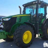 John Deere 7230R