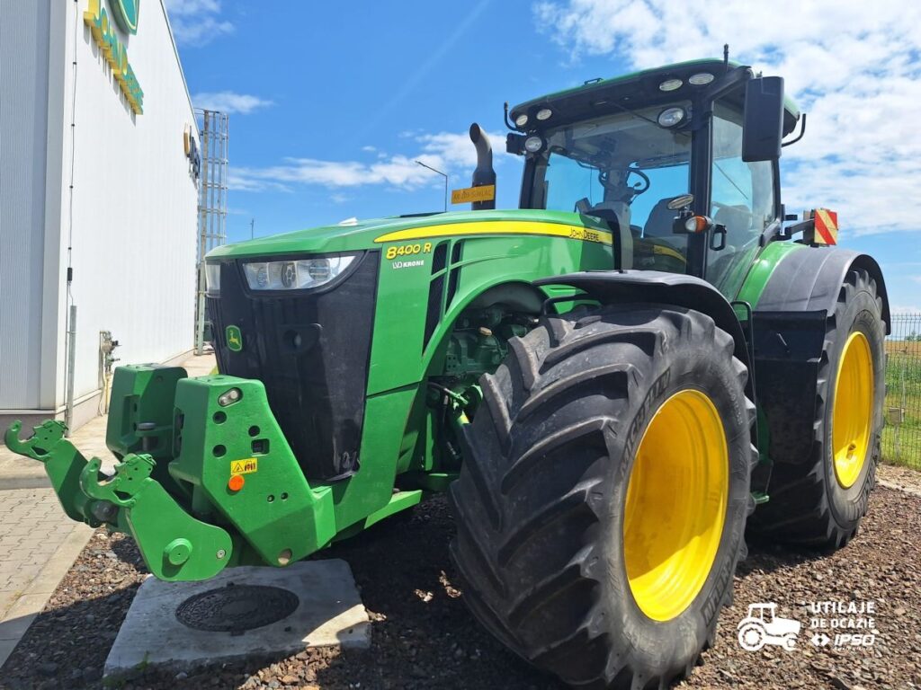 John Deere 8400R